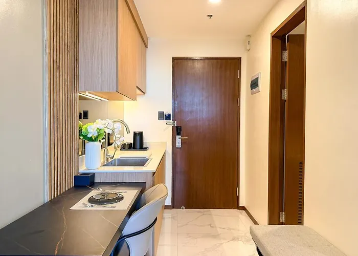 1606 Deluxe At Sunnyplace Residences *